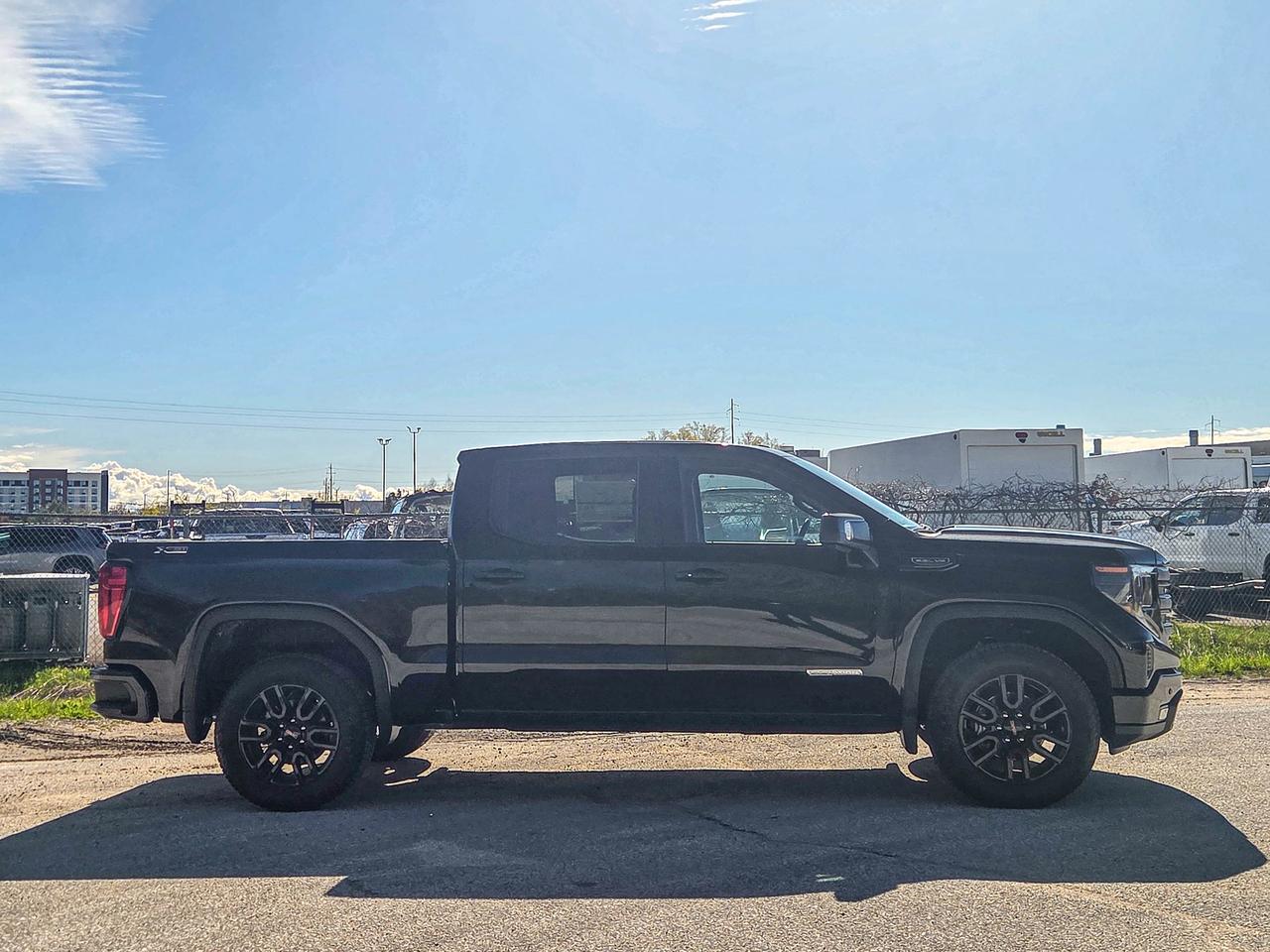 2026 GMC Sierra 1500 ELEVATION Photo