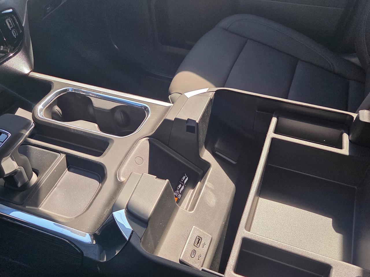 2026 GMC Sierra 1500 ELEVATION Photo