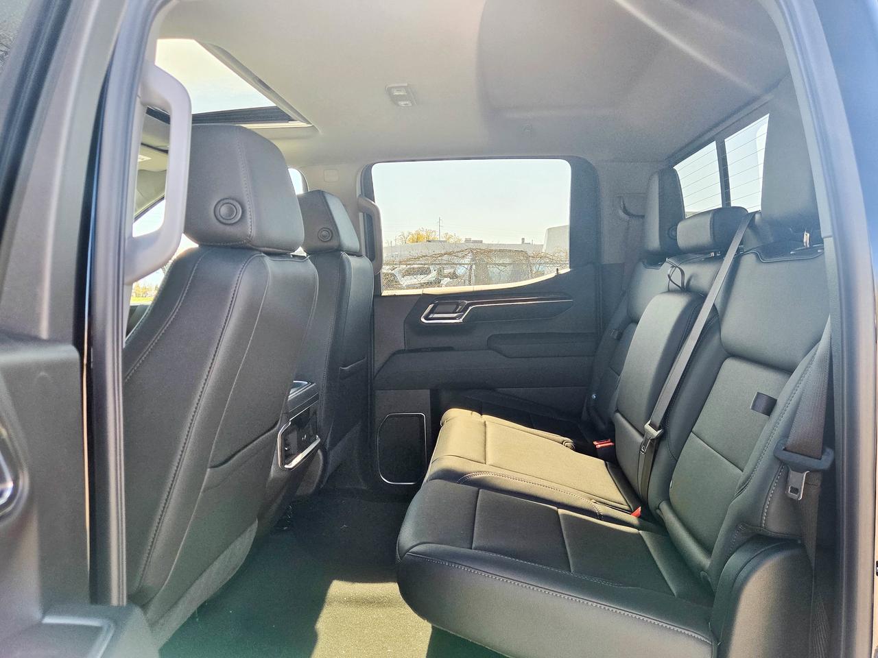 2026 GMC Sierra 1500 ELEVATION Photo
