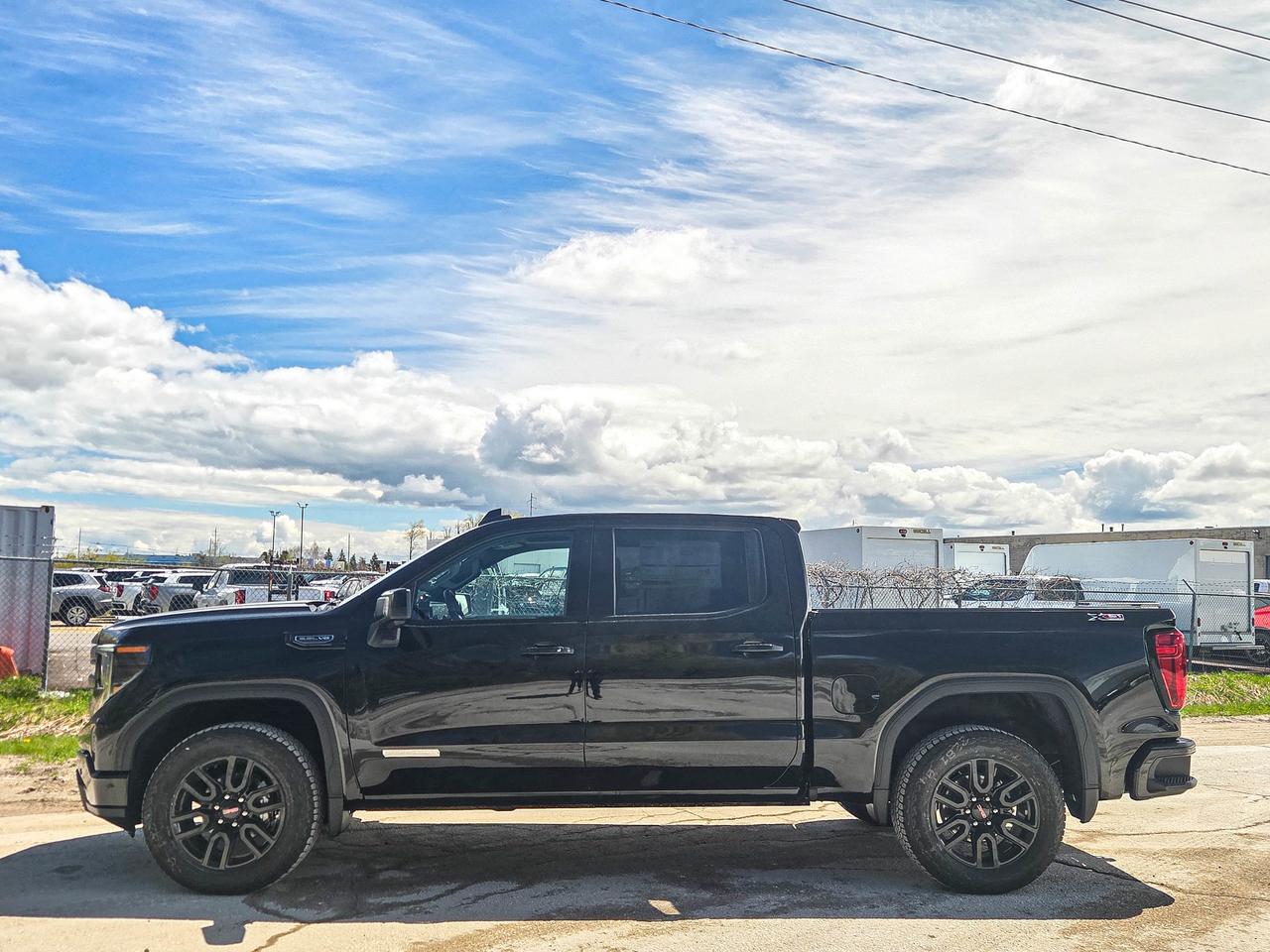 2026 GMC Sierra 1500 ELEVATION Photo