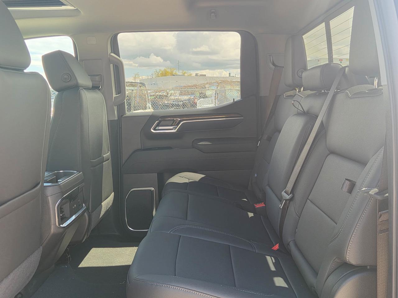 2026 GMC Sierra 1500 ELEVATION Photo