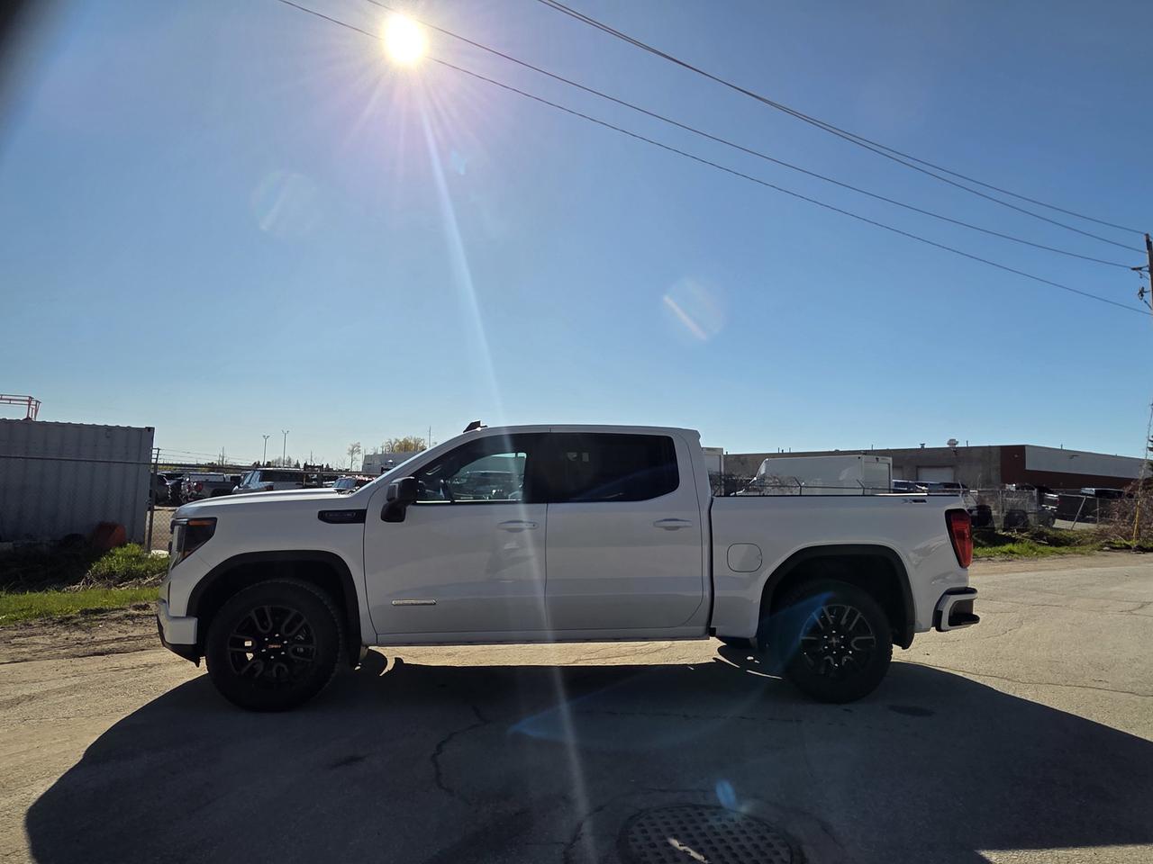 2026 GMC Sierra 1500 ELEVATION Photo