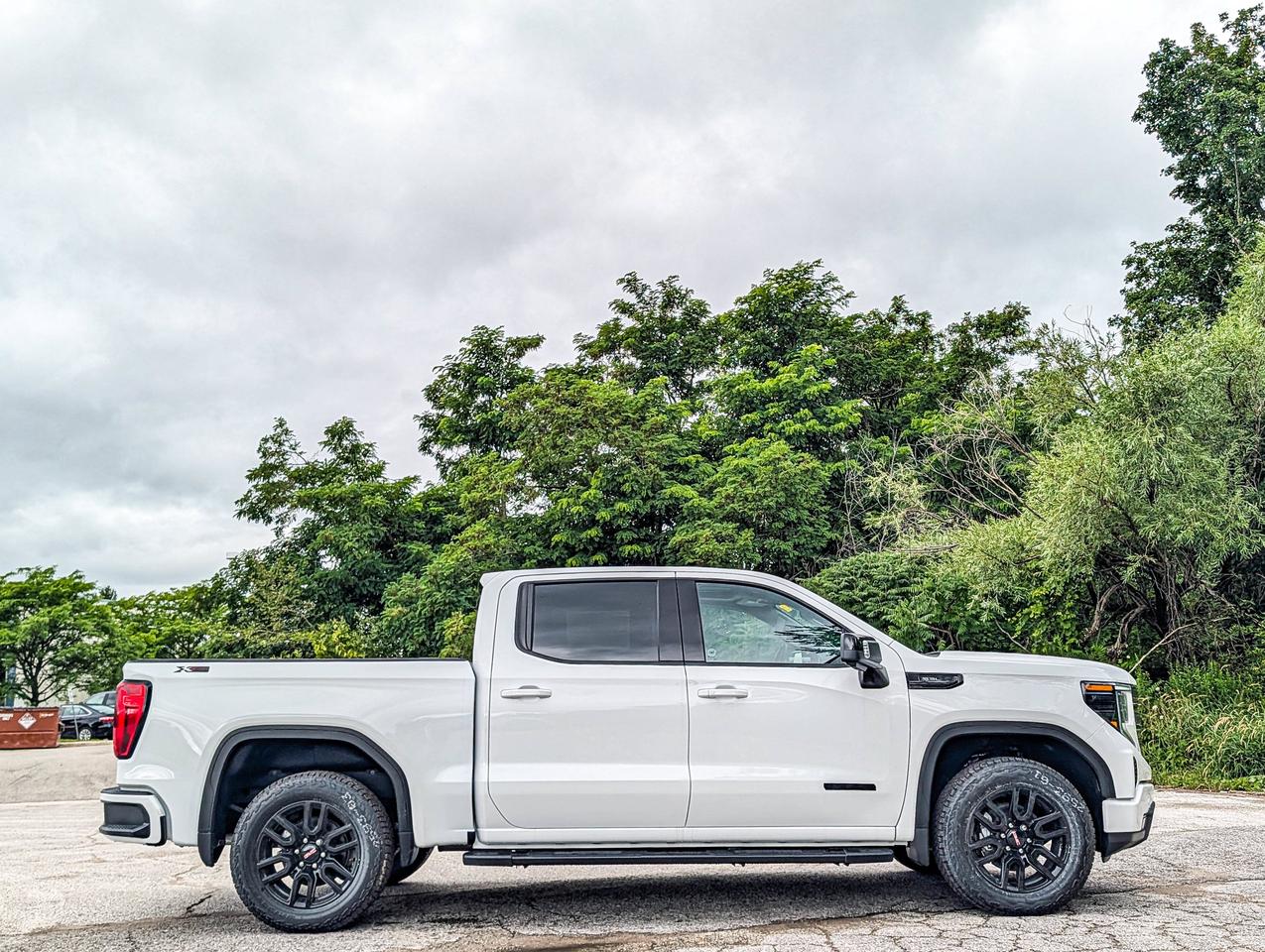 2026 GMC Sierra 1500 ELEVATION Photo
