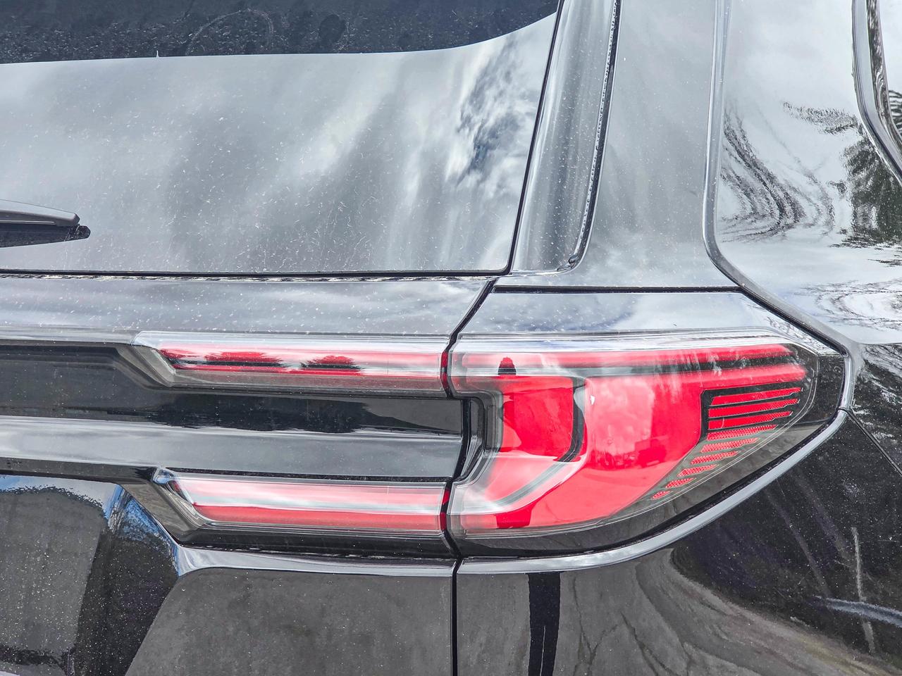 2026 GMC Acadia ELEVATION Photo