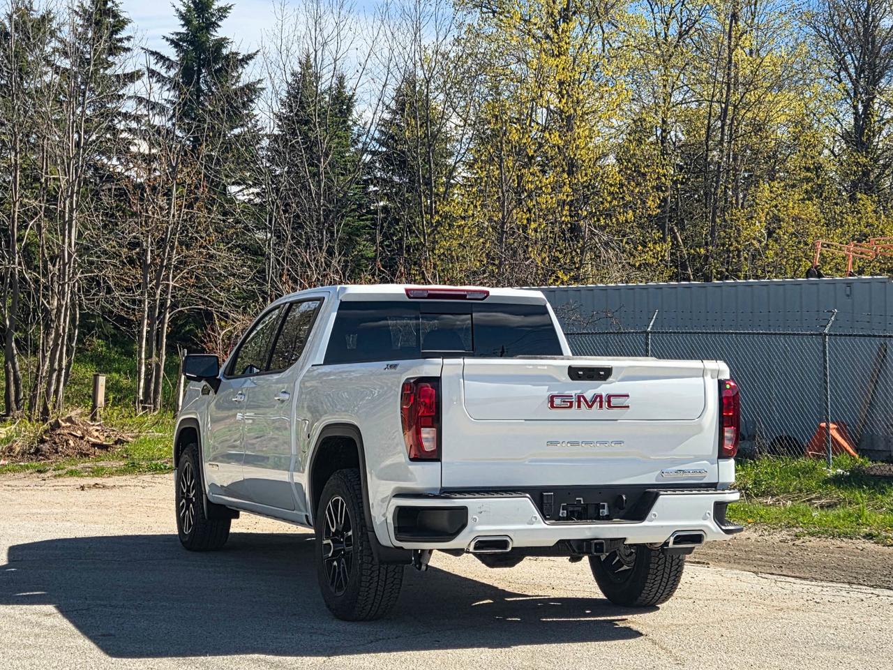 2026 GMC Sierra 1500 ELEVATION Photo