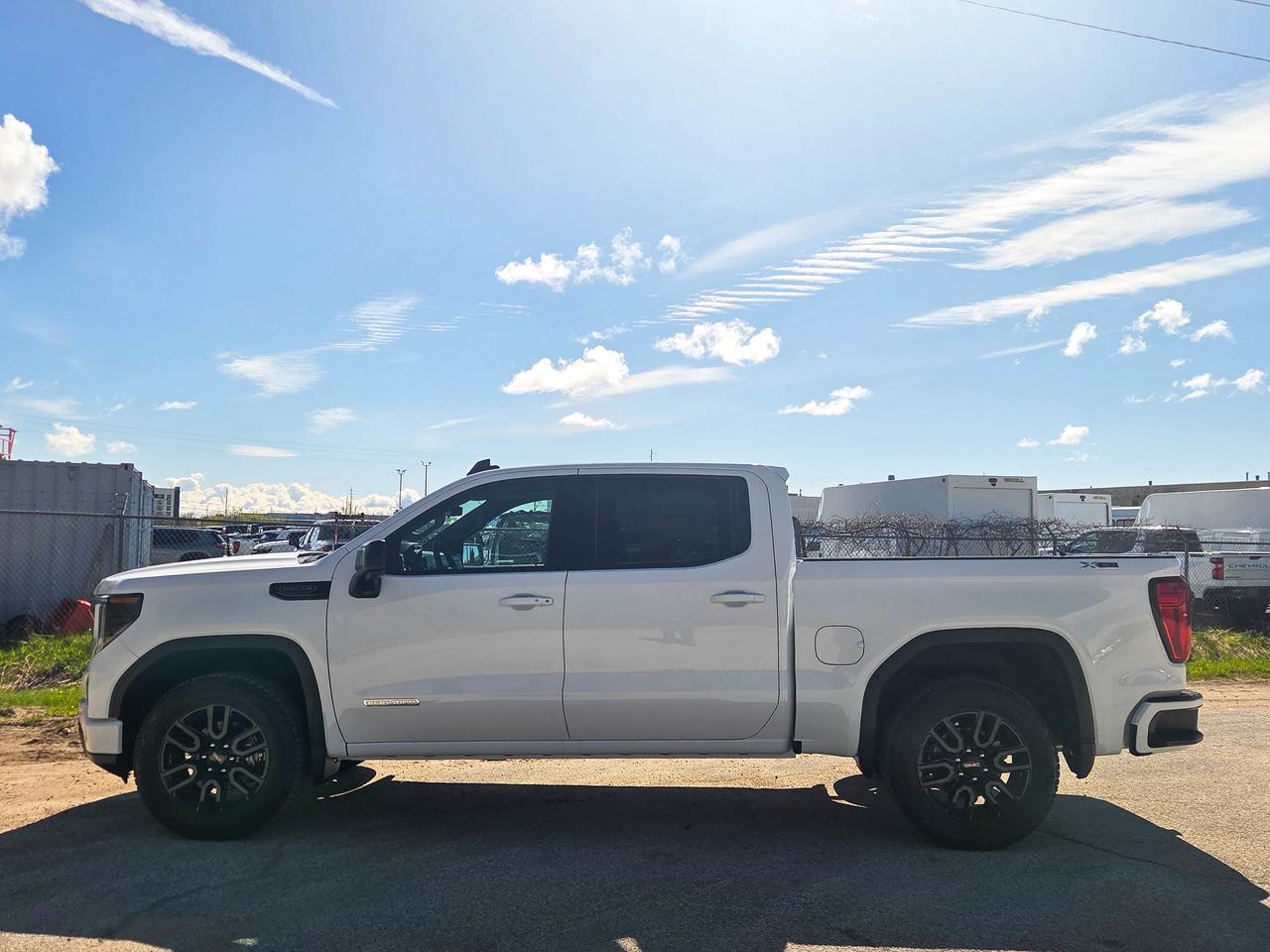 2026 GMC Sierra 1500 ELEVATION Photo