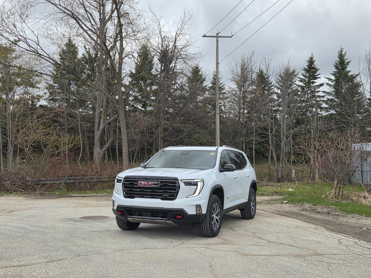 2026 GMC Acadia AT4 Photo