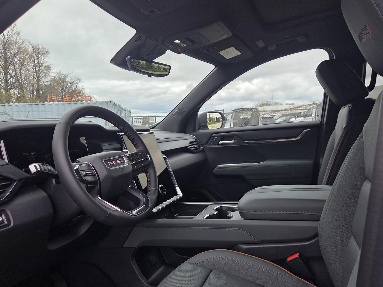 2026 GMC Acadia AT4 Photo