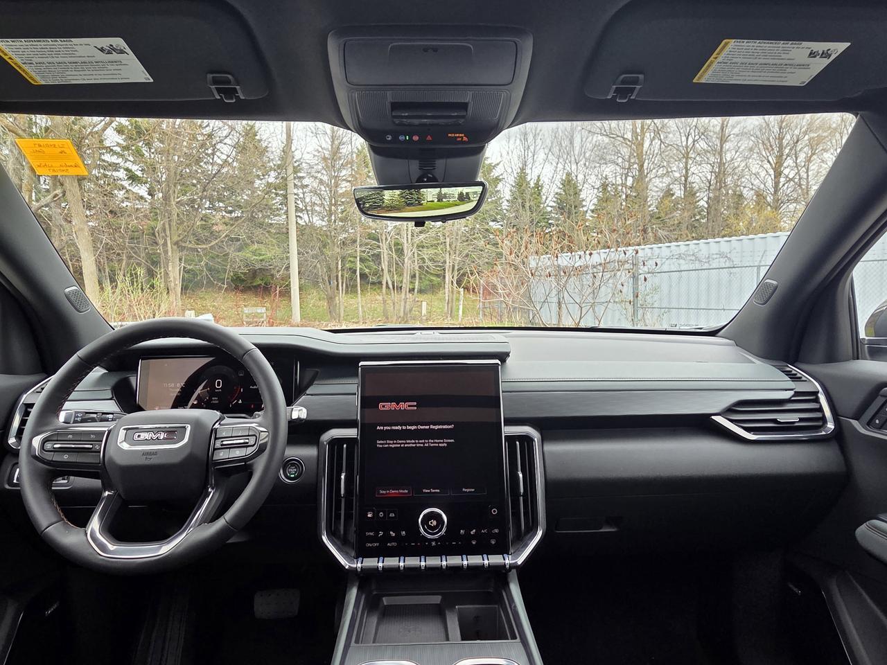 2026 GMC Acadia AT4 Photo