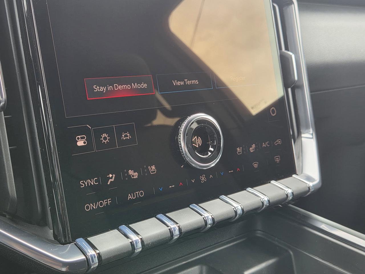 2026 GMC Acadia AT4 Photo