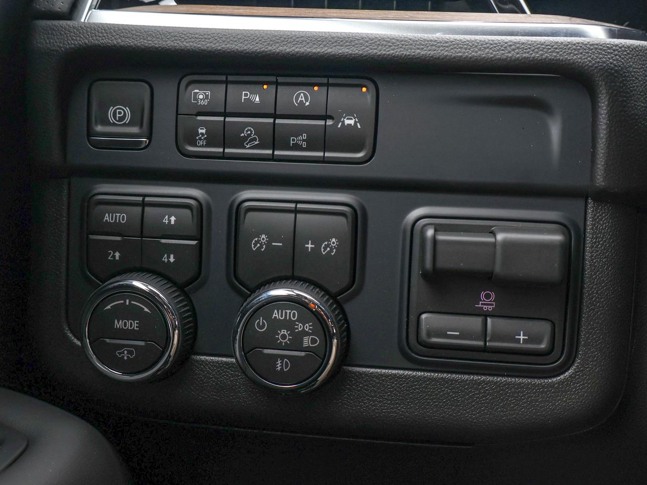 2026 Chevrolet Tahoe HIGH COUNTRY Photo