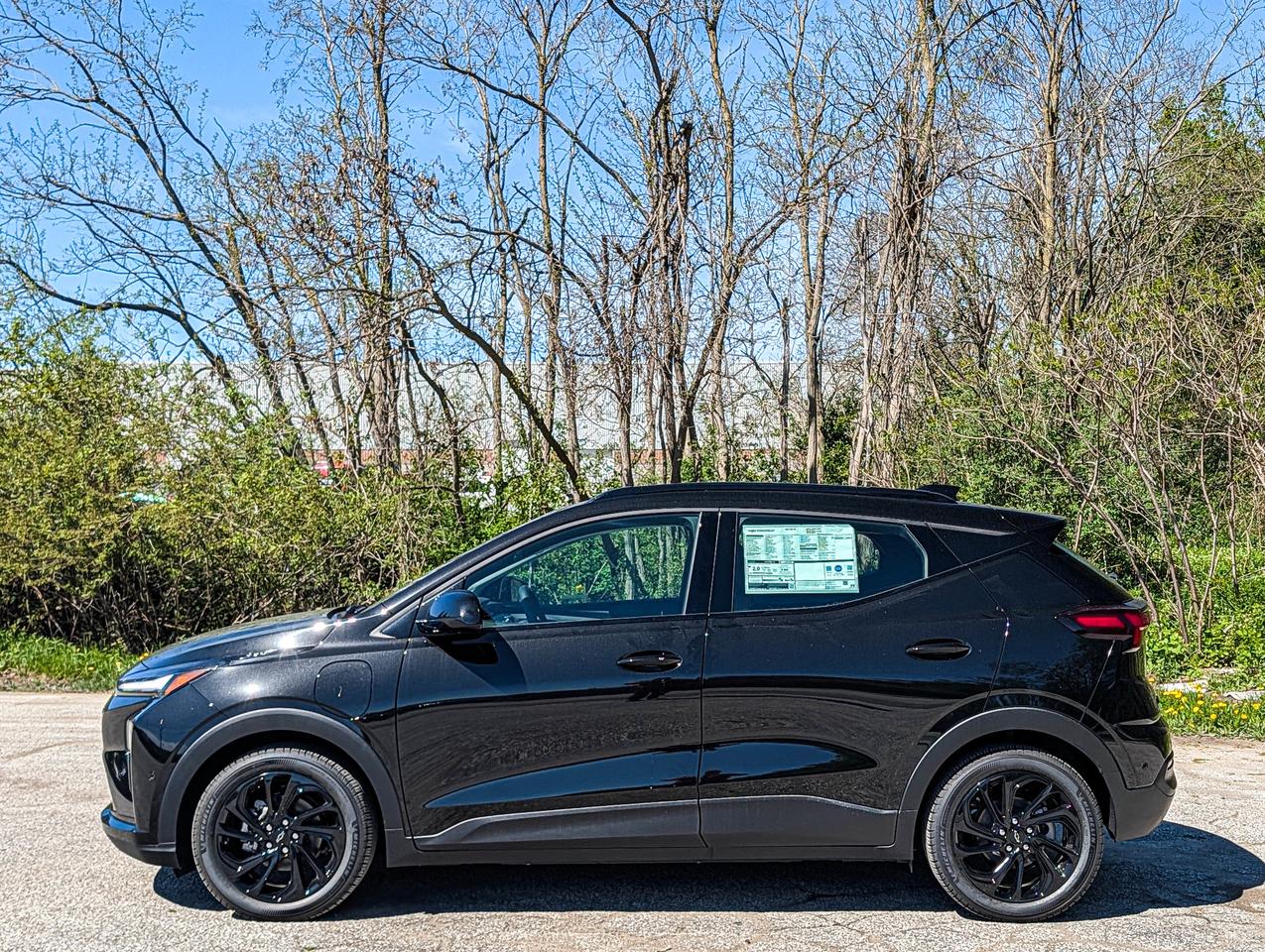 2027 Chevrolet Bolt RS Photo