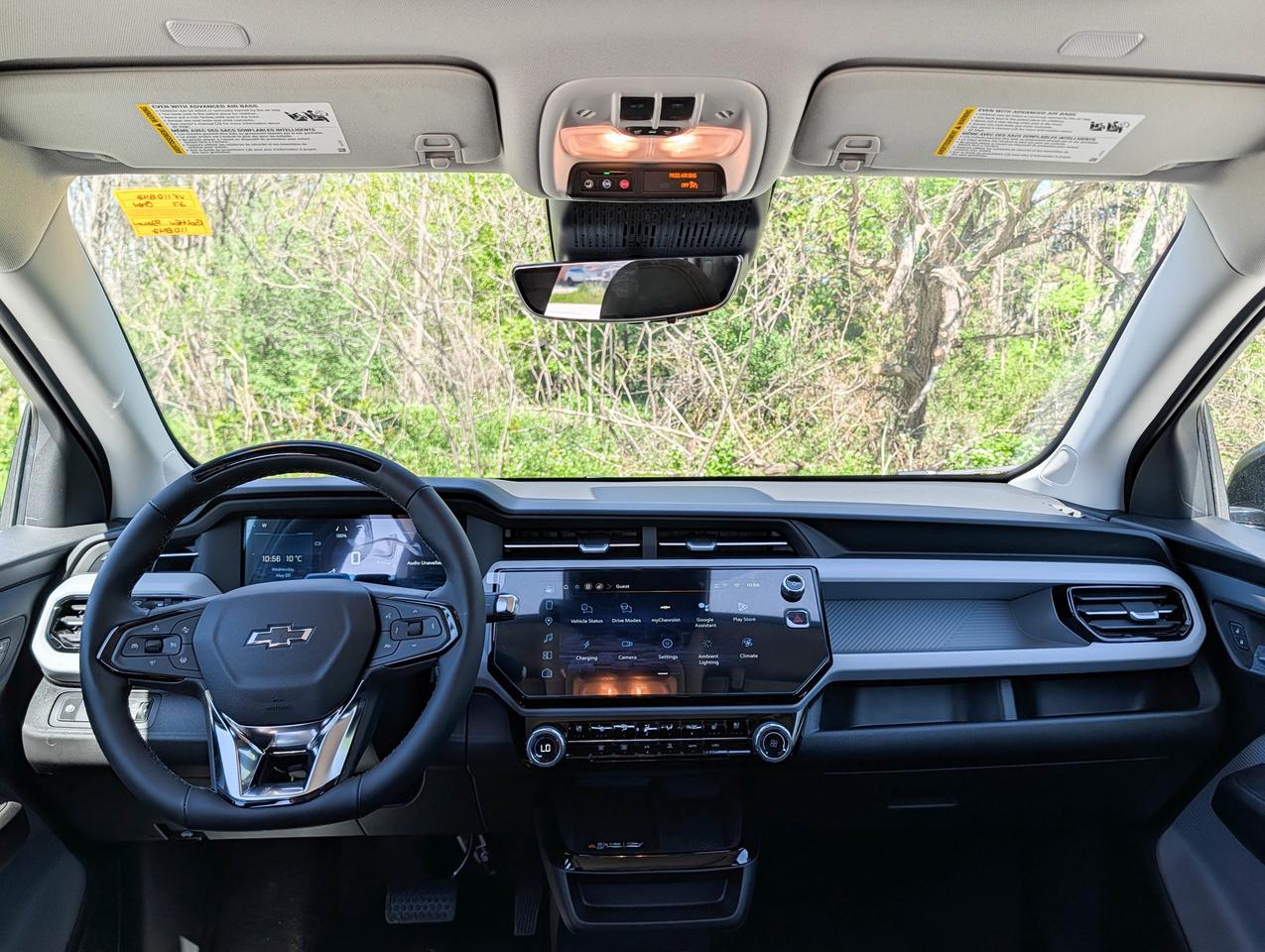 2027 Chevrolet Bolt RS Photo