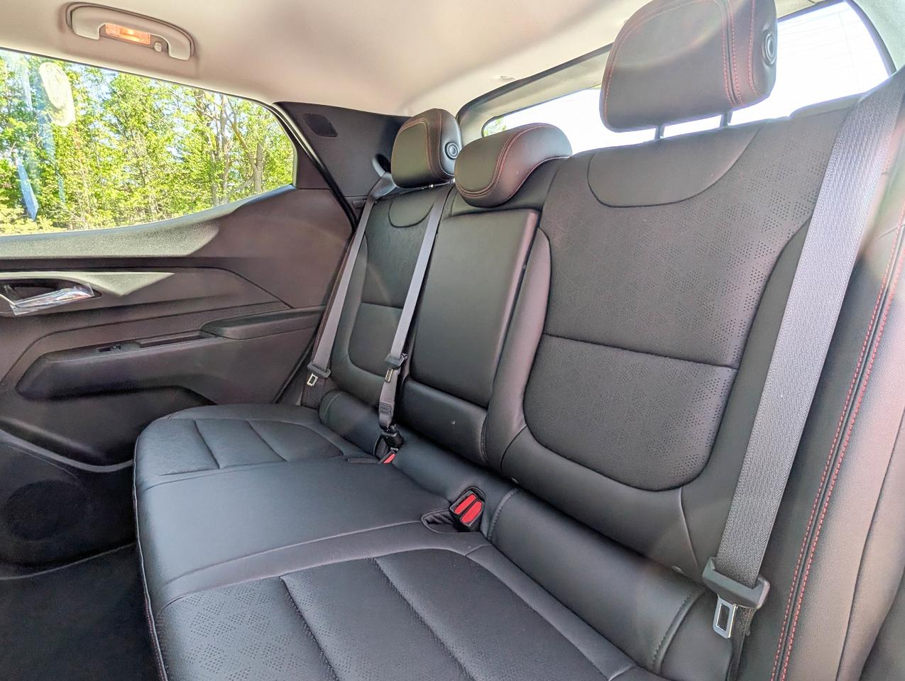 2027 Chevrolet Bolt RS Photo