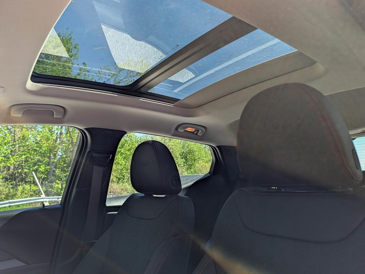 2027 Chevrolet Bolt RS Photo