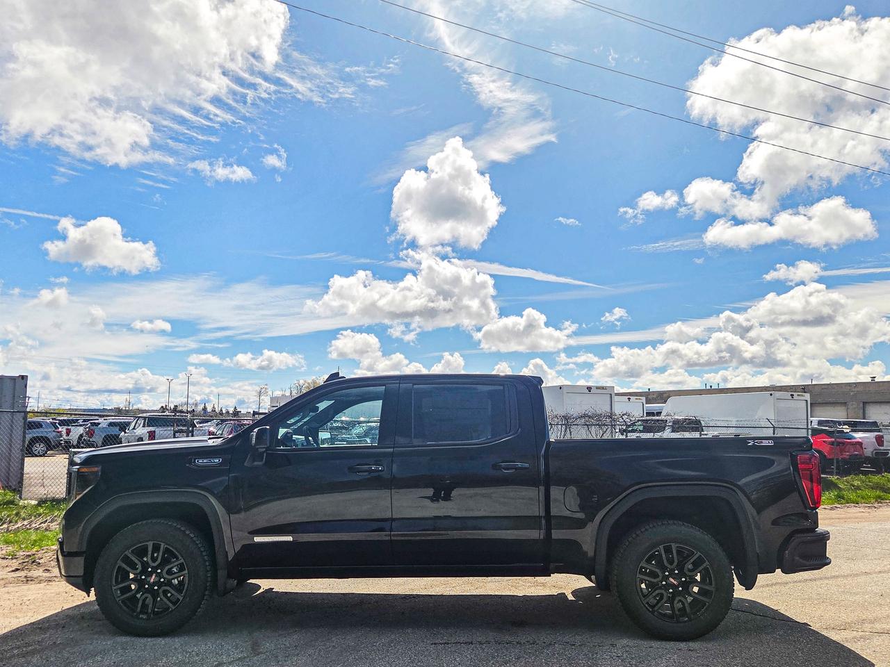 2026 GMC Sierra 1500 ELEVATION Photo
