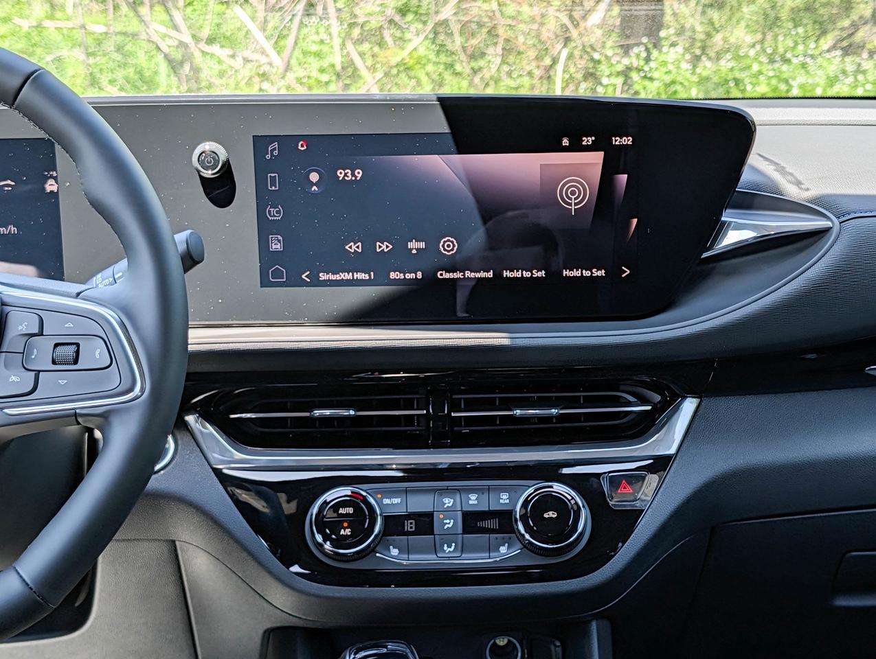 2026 Buick Envista Sport Touring Photo