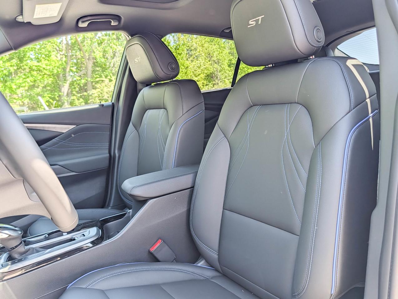 2026 Buick Envista Sport Touring Photo