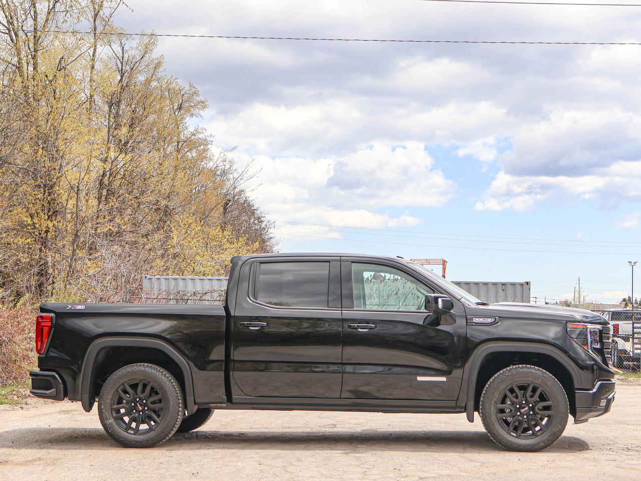 2026 GMC Sierra 1500 ELEVATION Photo4