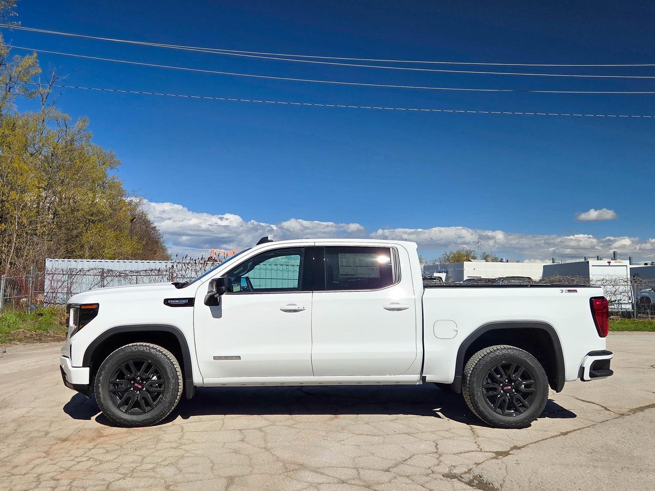 2026 GMC Sierra 1500 ELEVATION Photo