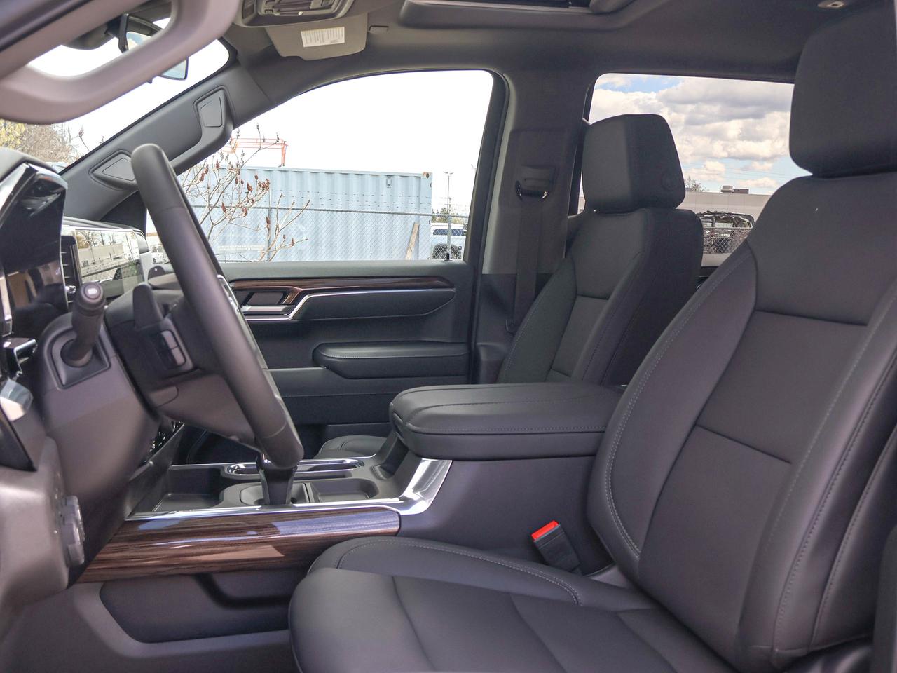 2026 Chevrolet Silverado 1500 RST Photo