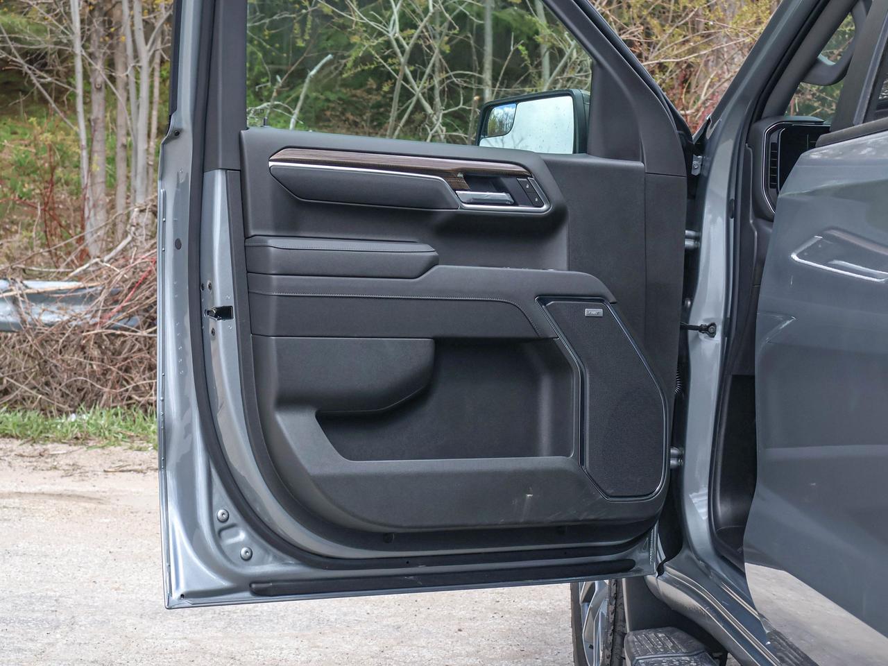2026 Chevrolet Silverado 1500 RST Photo