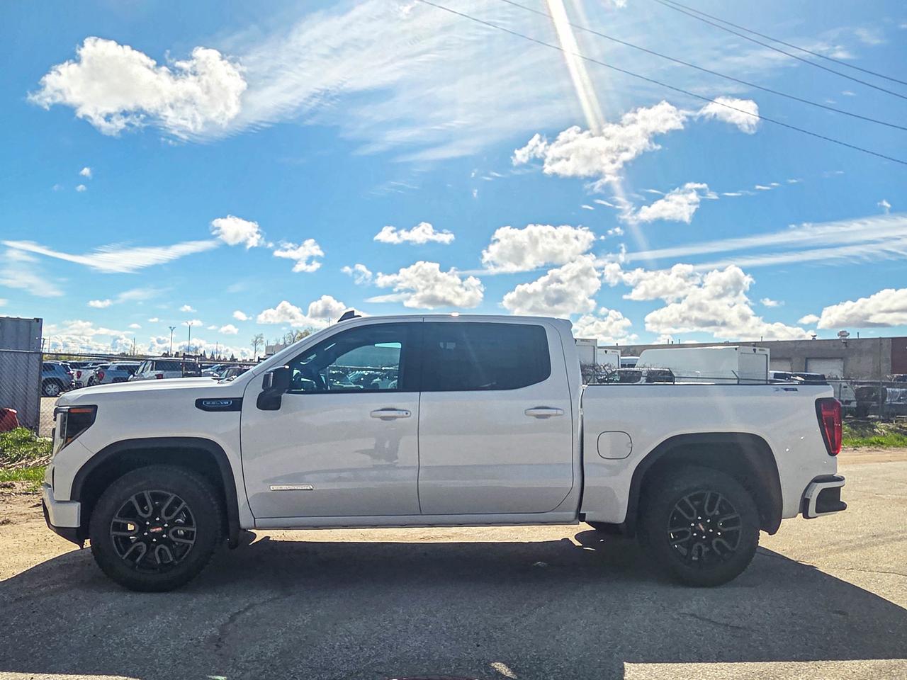 2026 GMC Sierra 1500 ELEVATION Photo
