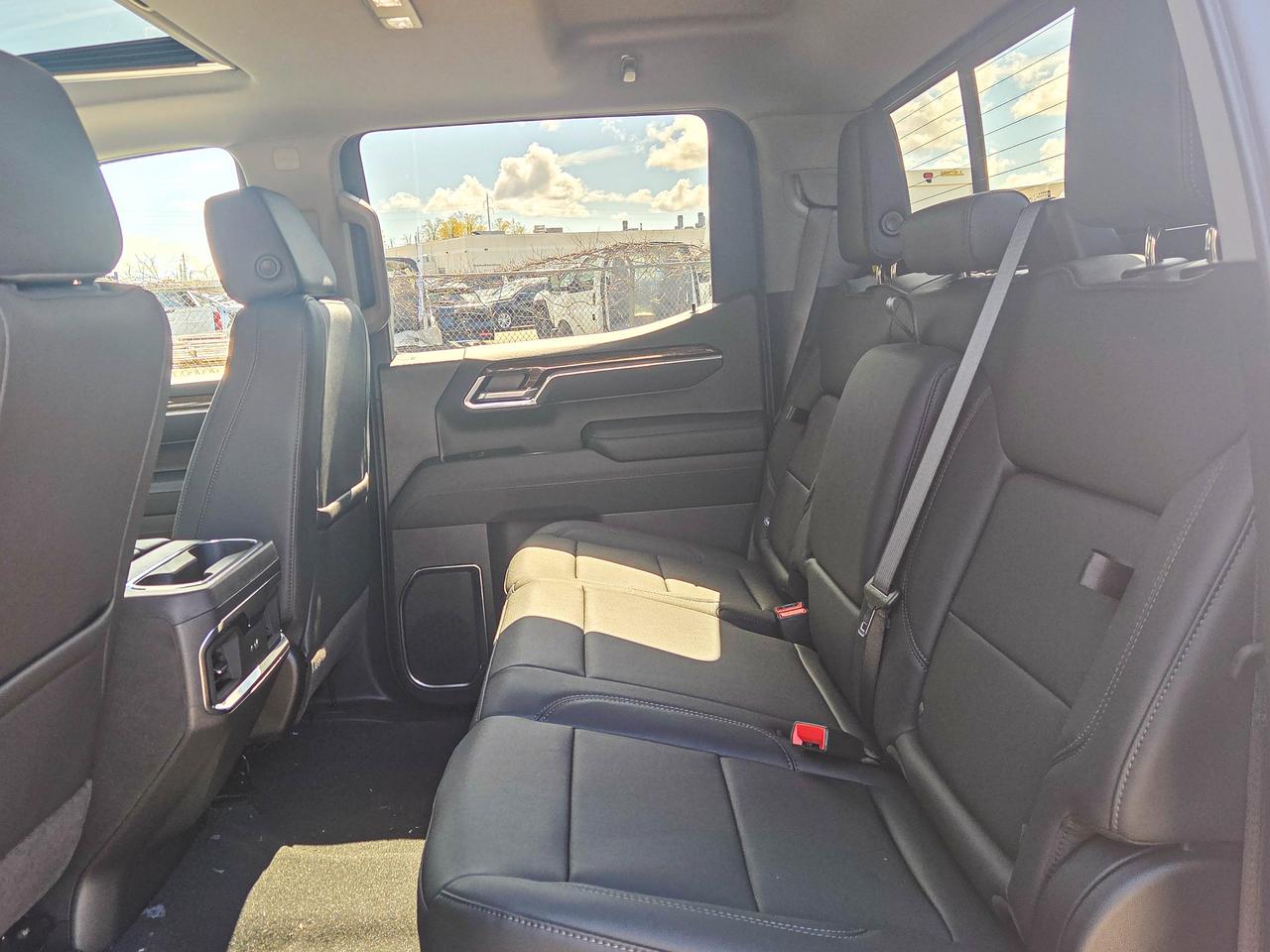 2026 GMC Sierra 1500 ELEVATION Photo