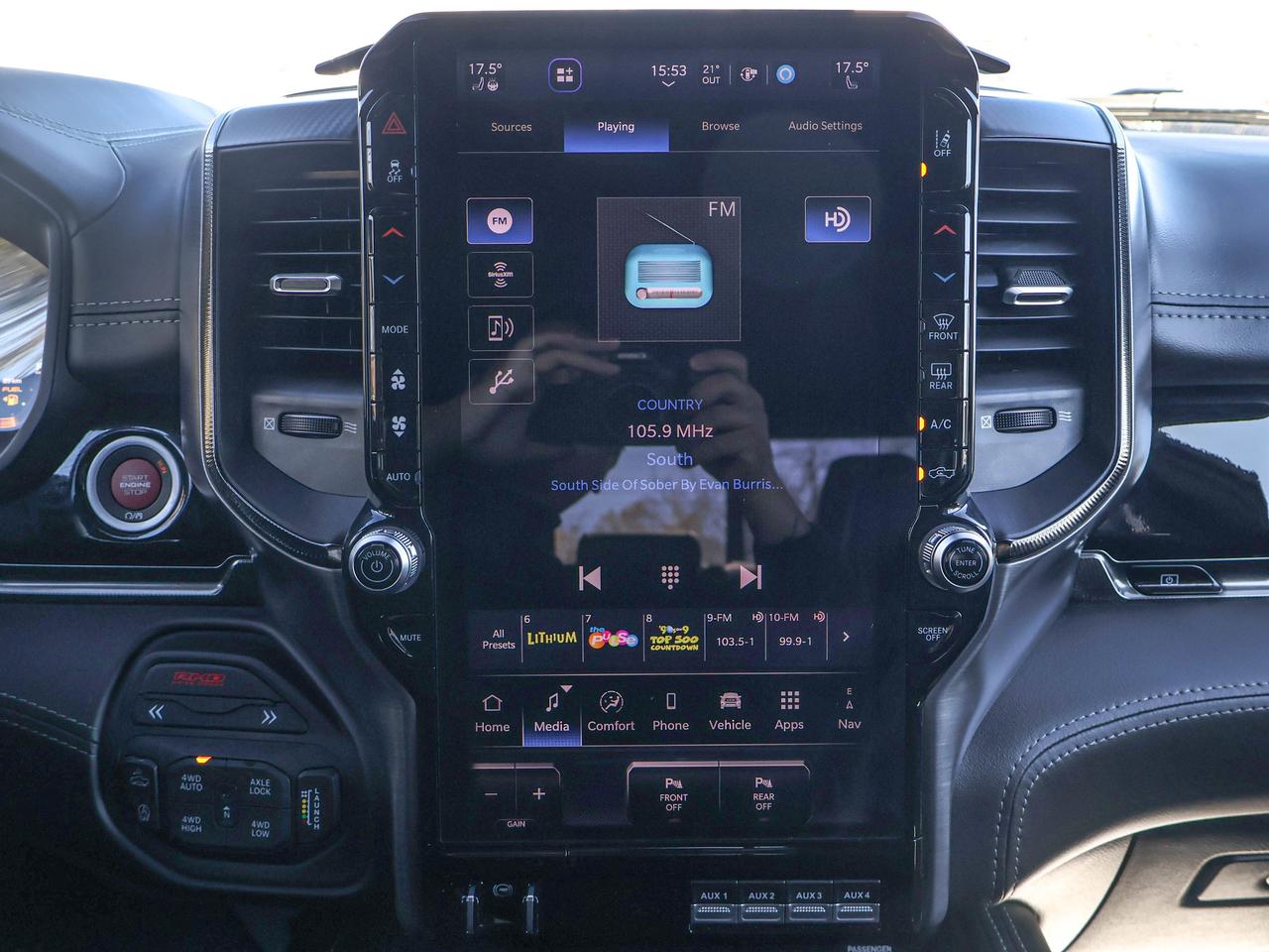 2025 RAM 1500 RHO Photo