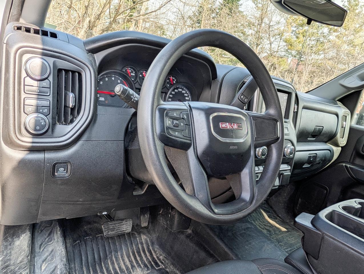 2024 GMC SIERRA 2500HD Pro Photo