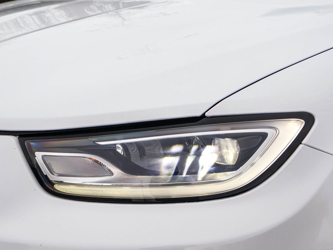 2023 Chrysler Pacifica Touring L Photo