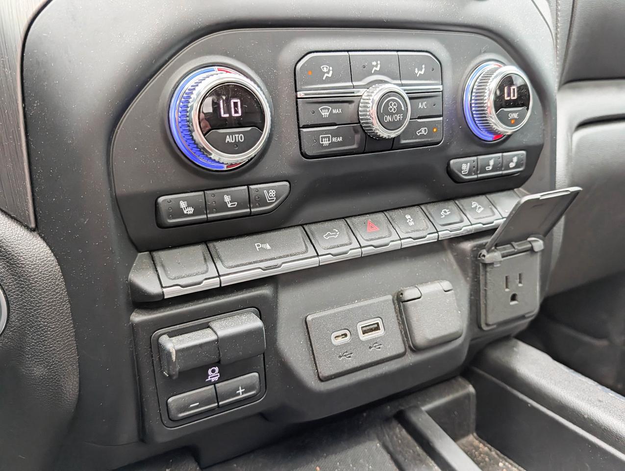 2022 GMC Sierra 1500 Limited Denali Photo