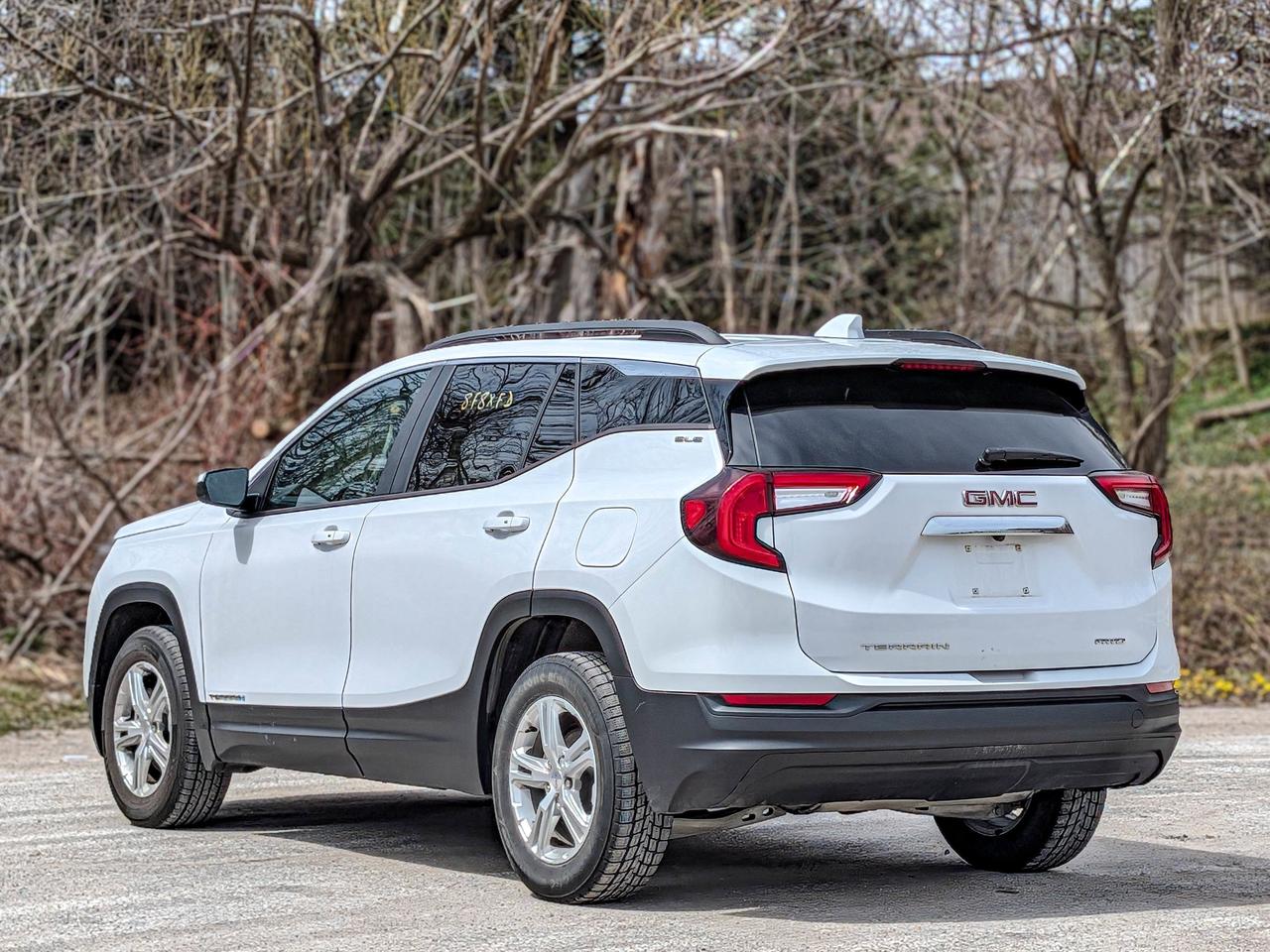 2024 GMC Terrain SLE Photo