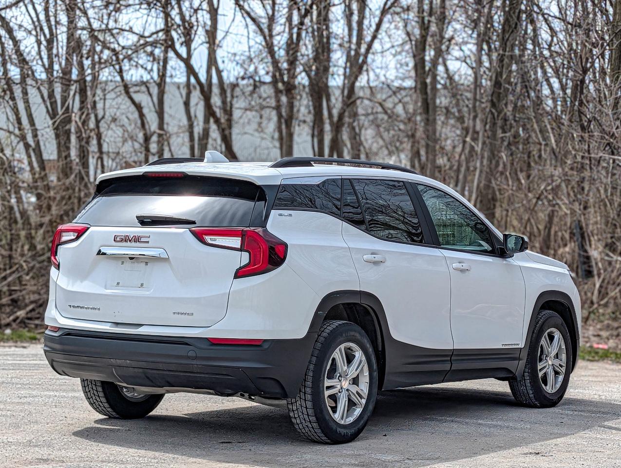 2024 GMC Terrain SLE Photo