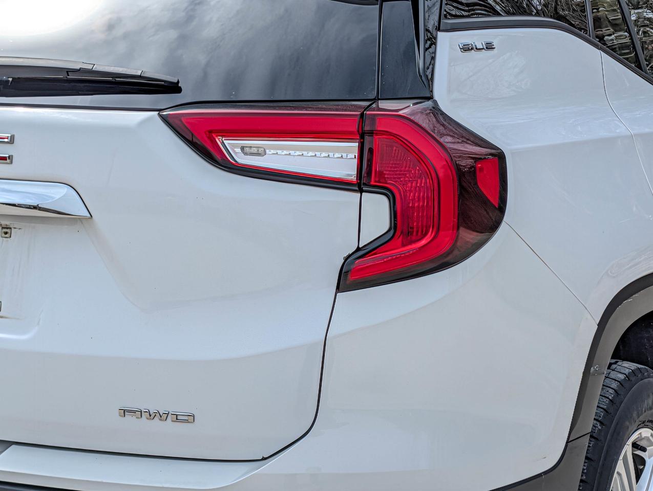2024 GMC Terrain SLE Photo