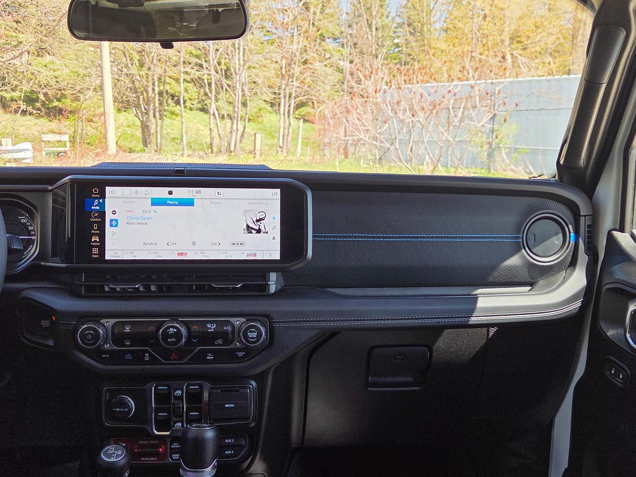 2024 Jeep Wrangler 4xe Rubicon Photo