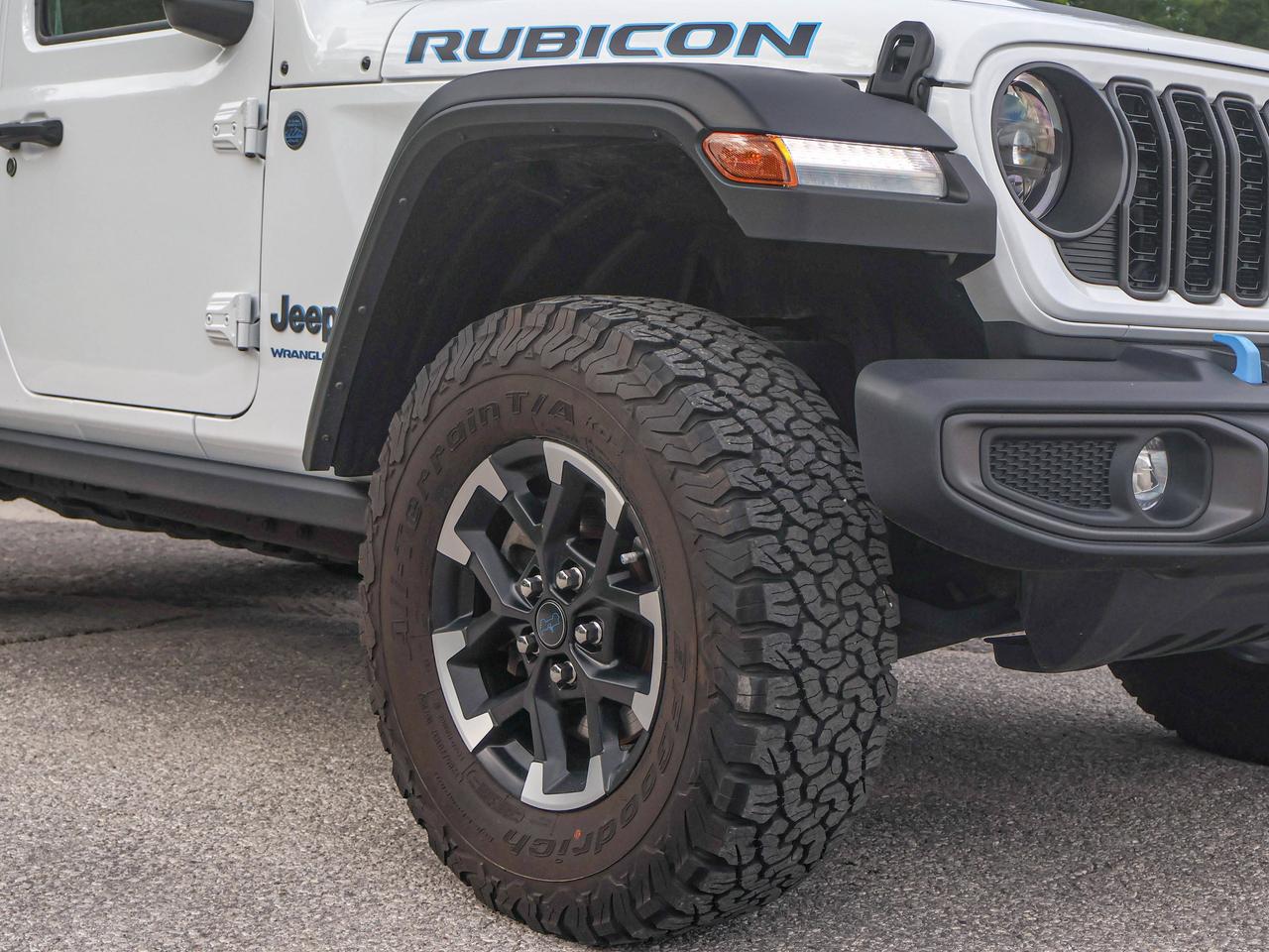 2024 Jeep Wrangler 4xe Rubicon Photo3