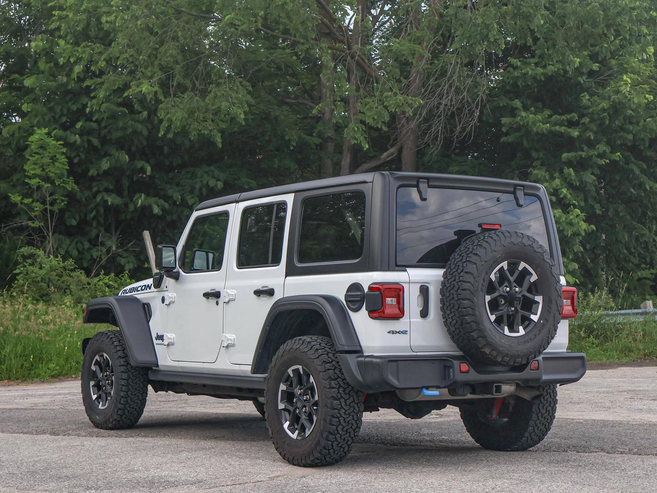 2024 Jeep Wrangler 4xe Rubicon Photo