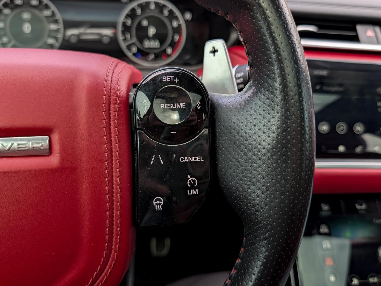2020 Land Rover Range Rover Velar SV Autobiography Dynamic Photo
