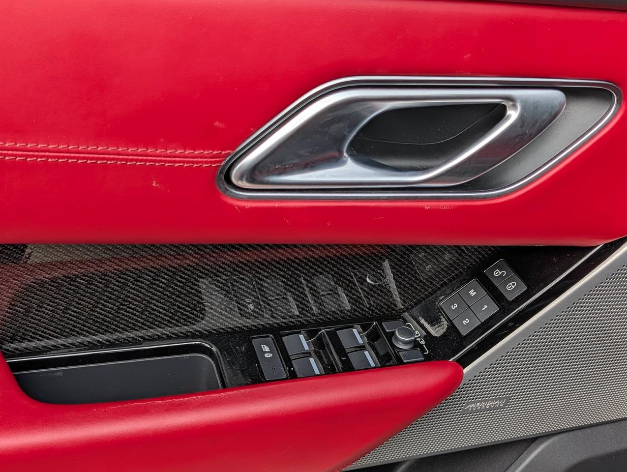 2020 Land Rover Range Rover Velar SV Autobiography Dynamic Photo