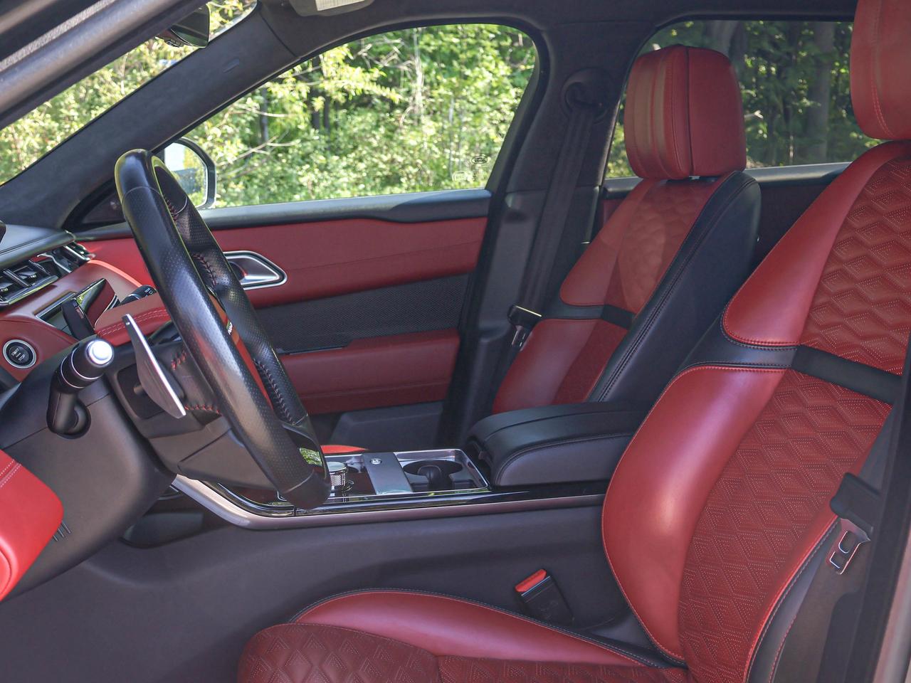 2020 Land Rover Range Rover Velar SV Autobiography Dynamic Photo