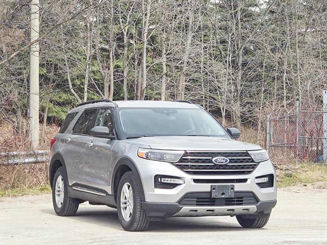 2024 Ford Explorer XLT Photo3