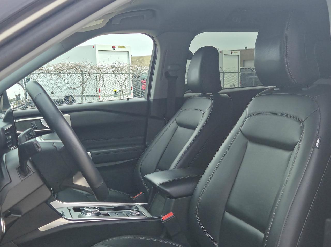 2024 Ford Explorer XLT Photo