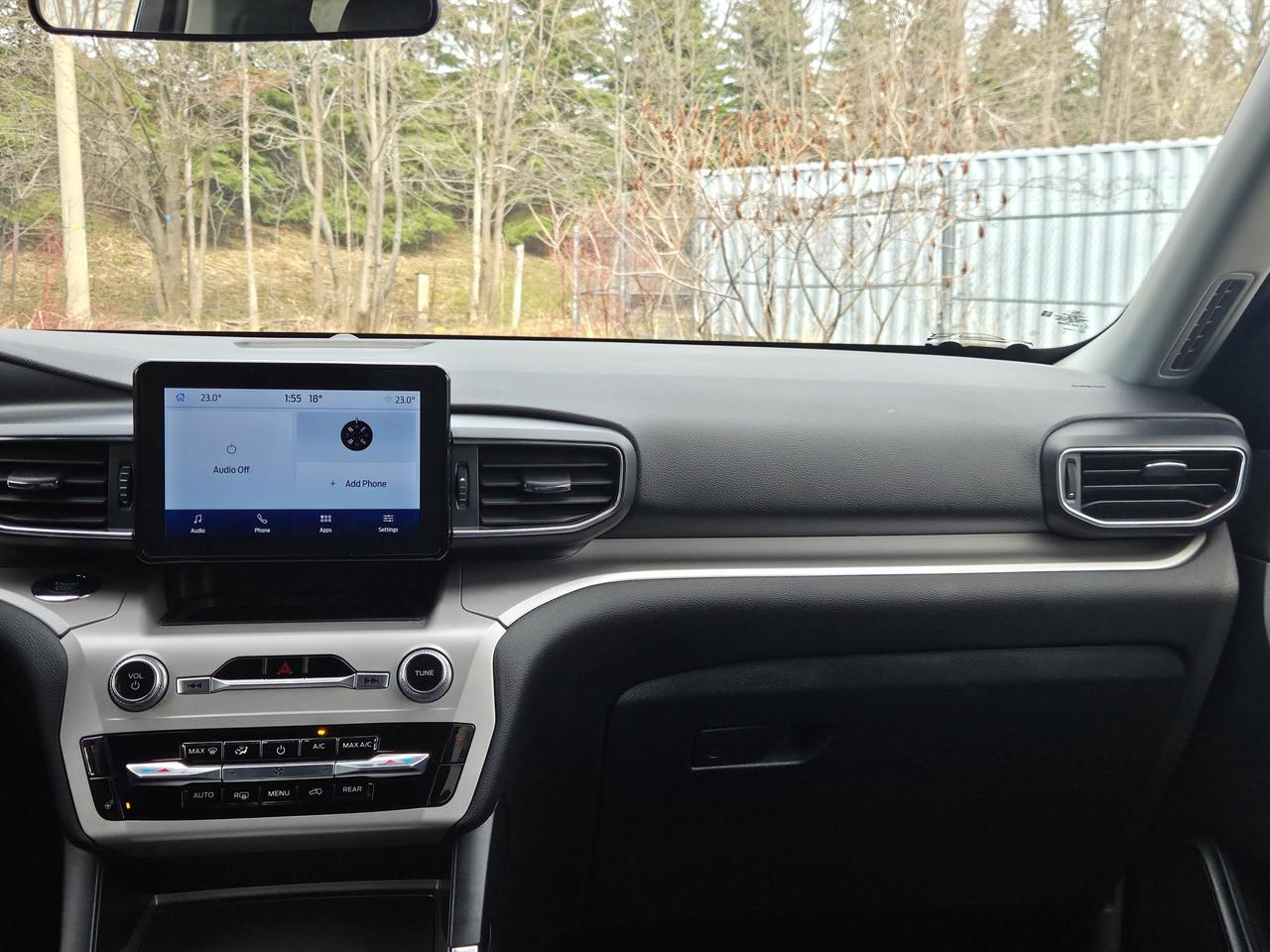 2024 Ford Explorer XLT Photo