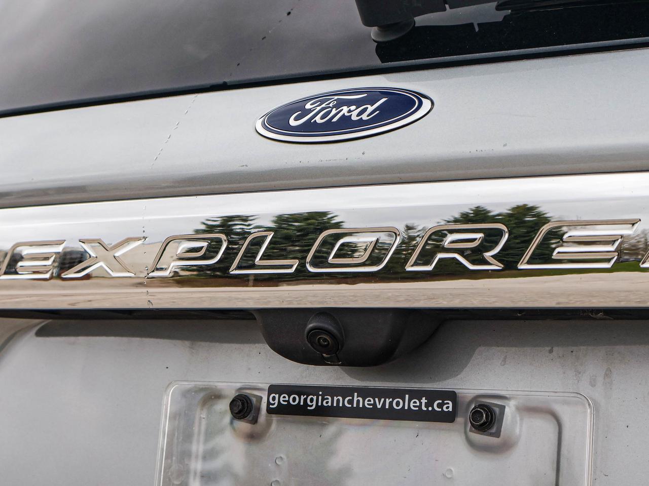 2024 Ford Explorer XLT Photo
