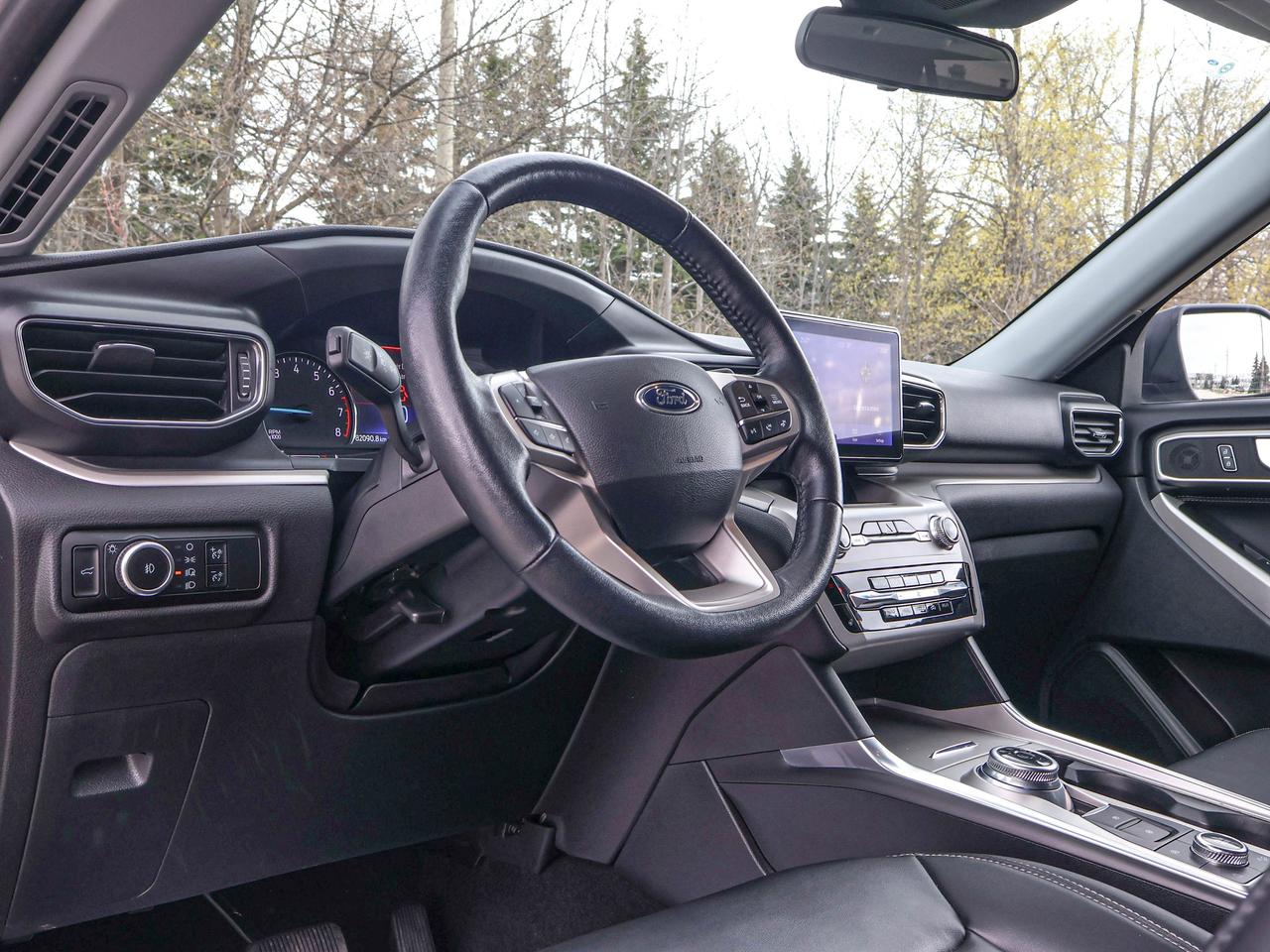 2024 Ford Explorer XLT Photo