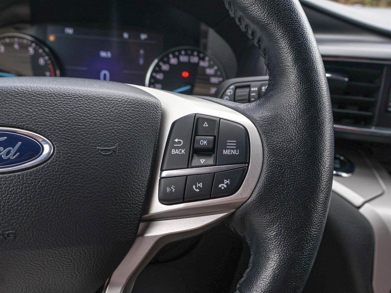 2024 Ford Explorer XLT Photo