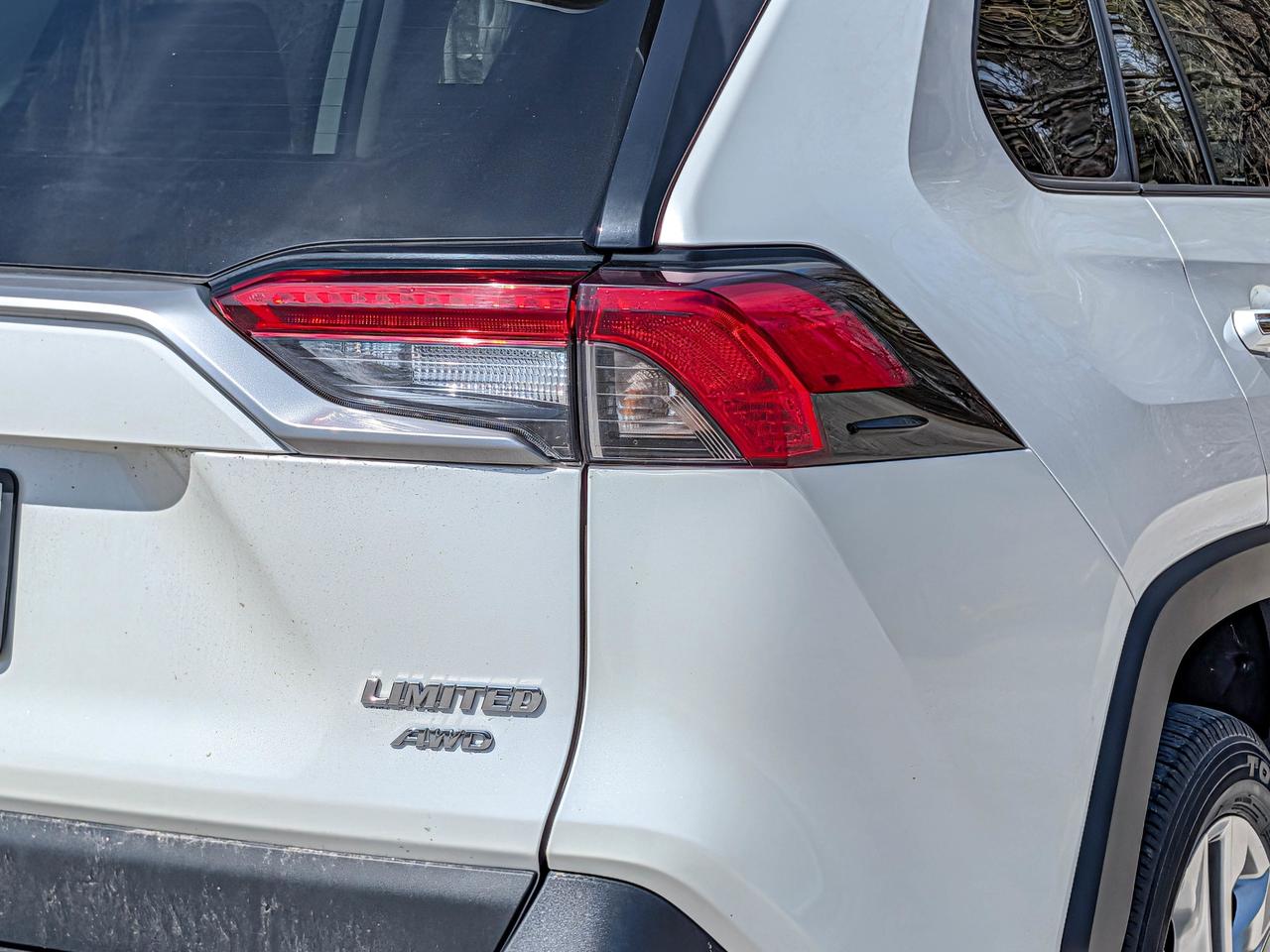 2021 Toyota RAV4 LIMITED  Photo