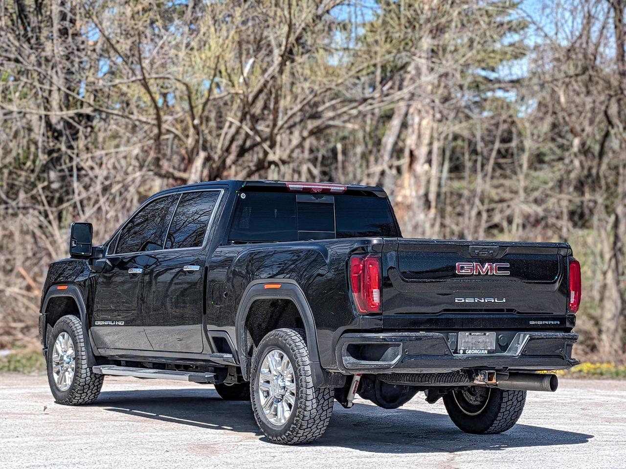 2023 GMC SIERRA 2500HD DENALI Photo