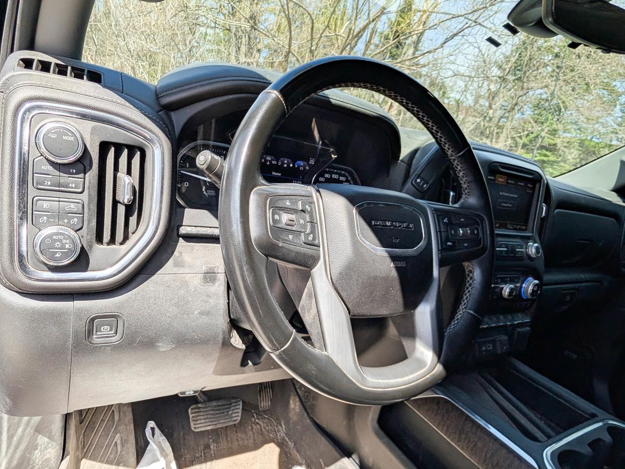 2023 GMC SIERRA 2500HD DENALI Photo